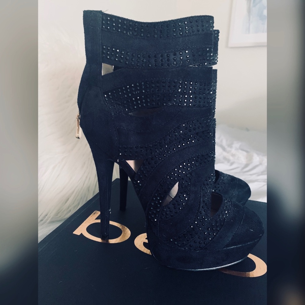 🔥 SALE 🔥!!!! Bebe Daphnee sexy bootie heels